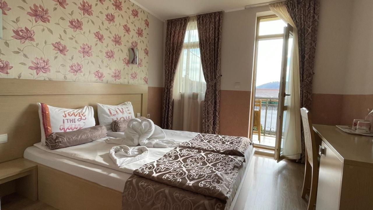 Hotel Anhea Wielkie Tyrnowo Zewnętrze zdjęcie